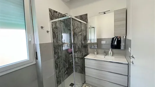 Rooms in Milano Zona 2 - Stazione Centrale, Gorla, Turro, Greco, Crescenzago - photo 8