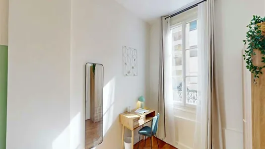 Rooms in Paris 17ème arrondissement - photo 6