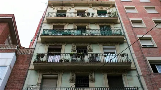 Rooms in Barcelona Sants-Montjuïc - photo 8