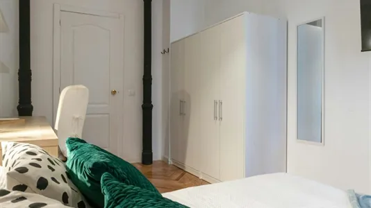 Rooms in Madrid Hortaleza - photo 5