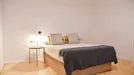 Room for rent, Barcelona Eixample, Barcelona, &lt;span class=&quot;blurred street&quot; onclick=&quot;ProcessAdRequest(7919896)&quot;&gt;&lt;span class=&quot;hint&quot;&gt;See streetname&lt;/span&gt;[xxxxxxxxxxxxx]&lt;/span&gt;