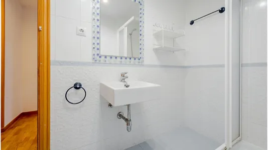 Rooms in Madrid Salamanca - photo 8