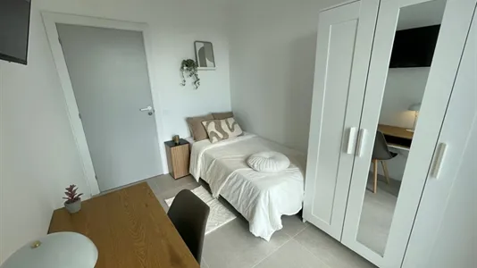 Rooms in L'Hospitalet de Llobregat - photo 5