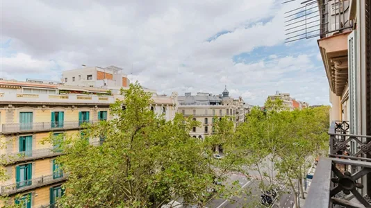 Apartments in Barcelona Eixample - photo 8