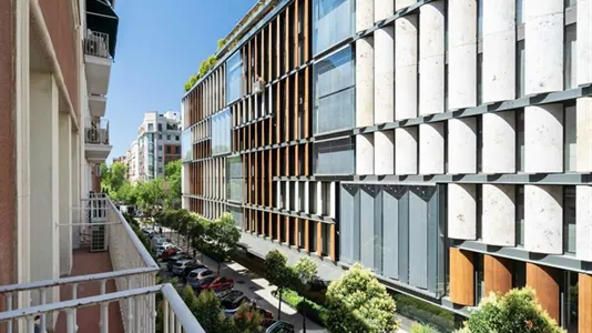 Rooms in Madrid Salamanca - photo 9