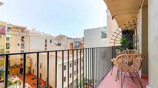 Apartments in Barcelona Ciutat Vella - photo 3