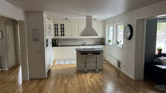 Houses in Trosa - photo 9