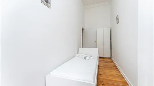 Rooms in Berlin Charlottenburg-Wilmersdorf - photo 8