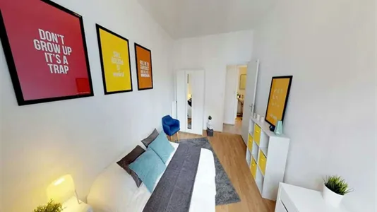 Rooms in Lyon - photo 2