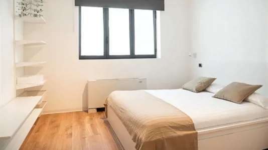 Apartments in Milano Zona 6 - Barona, Lorenteggio - photo 2
