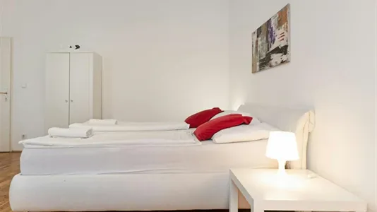 Apartments in Vienna Landstraße - photo 4