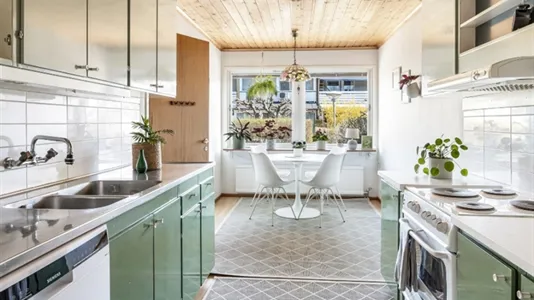 Houses in Västerås - photo 4