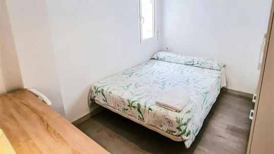 Rooms in el Camí de Vera - photo 5