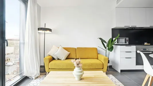 Apartments in Barcelona Ciutat Vella - photo 4