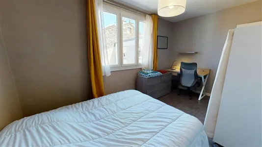 Rooms in Clermont-Ferrand - photo 4