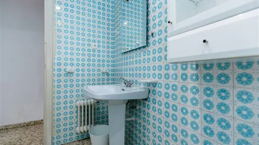 Rooms in Granada - photo 7