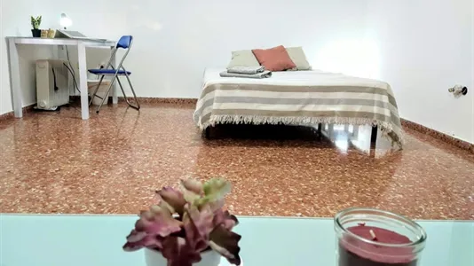 Rooms in Burjassot - photo 4