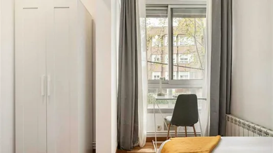 Rooms in Madrid Hortaleza - photo 5