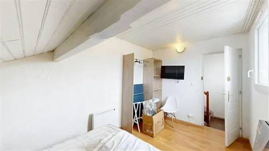 Rooms in Poitiers - photo 2