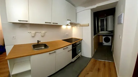 Rooms in Mislata - photo 9