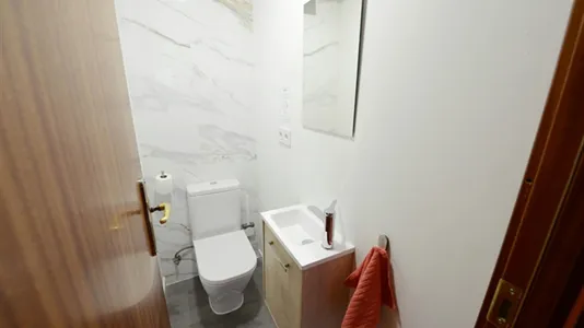 Rooms in Bilbao - photo 8