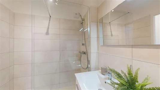 Rooms in Lyon - photo 10