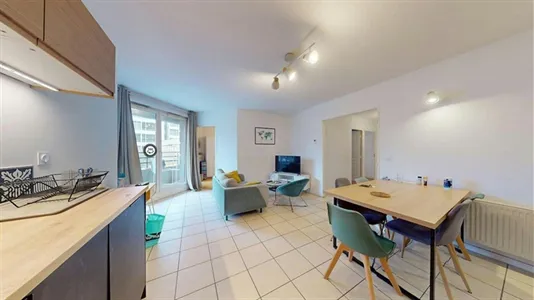 Rooms in Lyon - photo 5