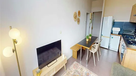 Rooms in Lyon - photo 7