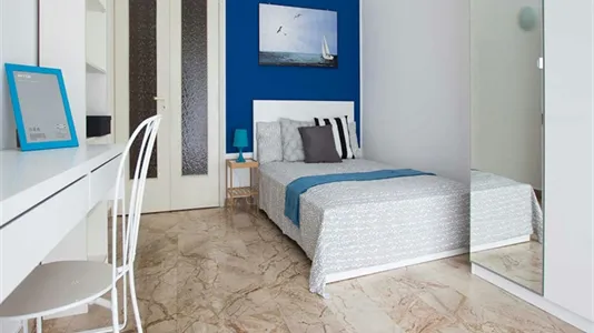 Rooms in Milano Zona 8 - Fiera, Gallaratese, Quarto Oggiaro - photo 2