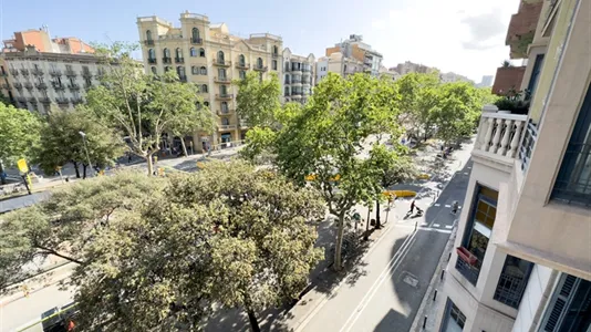 Rooms in Barcelona Eixample - photo 4