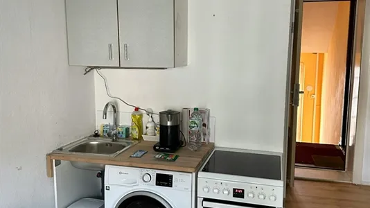 Apartments in Location is not specified - photo 9