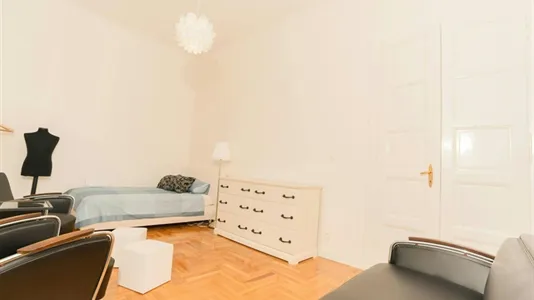 Rooms in Budapest XIII. kerület - photo 5