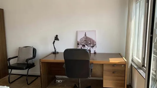 Rooms in Madrid Chamberí - photo 4