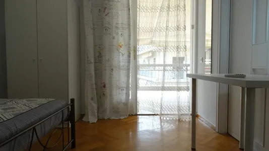 Rooms in Galatsi - photo 4
