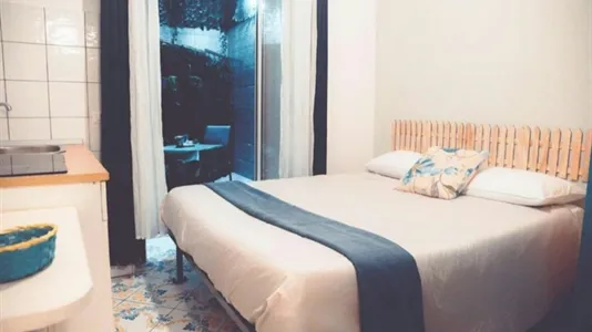 Rooms in Napoli Municipalità 2 - photo 4