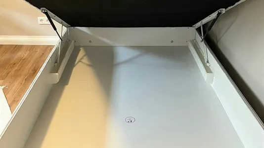 Apartments in Dusseldorf - photo 9