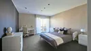 Room for rent, Lisbon (region), &lt;span class=&quot;blurred street&quot; onclick=&quot;ProcessAdRequest(7744538)&quot;&gt;&lt;span class=&quot;hint&quot;&gt;See streetname&lt;/span&gt;[xxxxxxxxxxxxx]&lt;/span&gt;