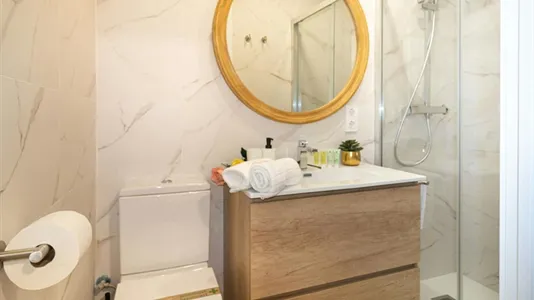 Apartments in Barcelona Ciutat Vella - photo 6