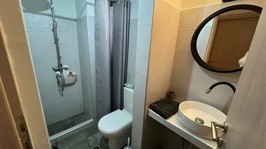 Rooms in Volos - photo 4