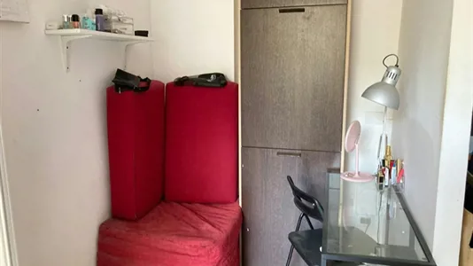 Apartments in Roma Municipio VIII – Appia Antica - photo 3