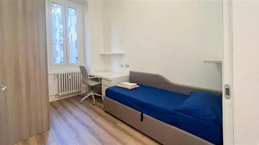 Apartments in Milano Zona 8 - Fiera, Gallaratese, Quarto Oggiaro - photo 2