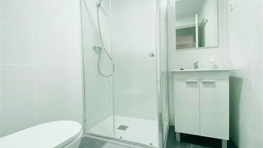 Rooms in Madrid Puente de Vallecas - photo 9