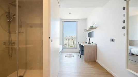 Apartments in Badalona - photo 3
