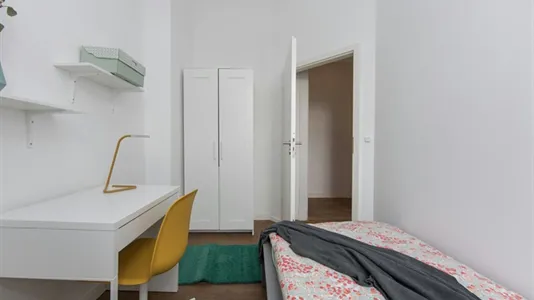 Rooms in Berlin Charlottenburg-Wilmersdorf - photo 2