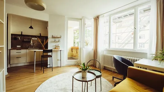 Apartments in Berlin Steglitz-Zehlendorf - photo 4