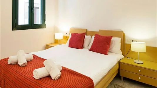 Apartments in Barcelona Ciutat Vella - photo 6