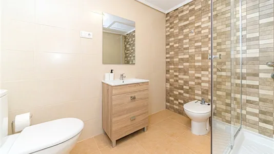 Rooms in Elche/Elx - photo 5