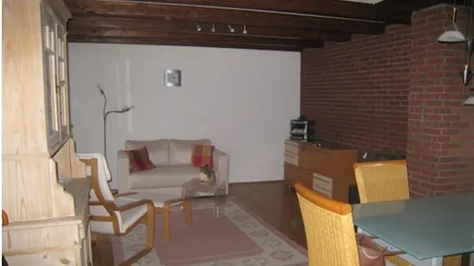 Houses in Main-Taunus-Kreis - photo 4