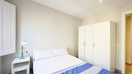 Apartments in Barcelona Ciutat Vella - photo 5