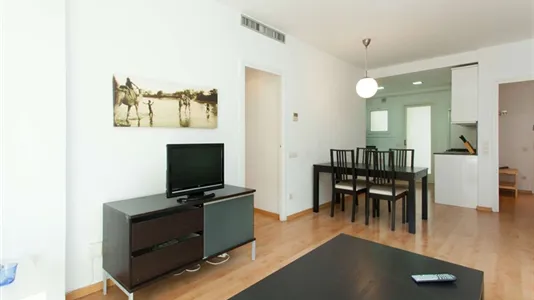 Apartments in Barcelona Eixample - photo 5